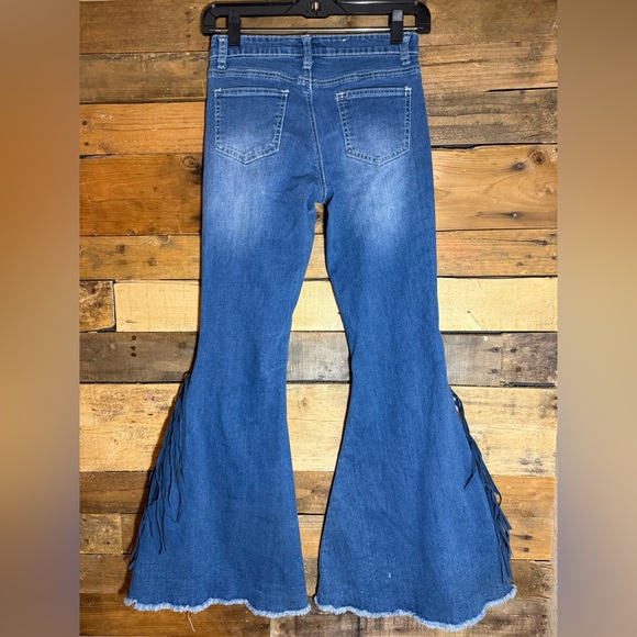 Cowgirl Hardware Girls' Flare Leg Jeans with Side Fringe size 12 - Picture 2 of 4